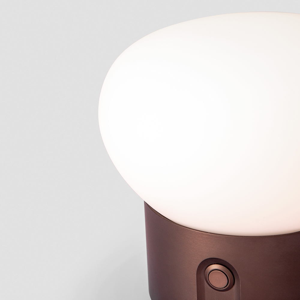 4W DTW Table light