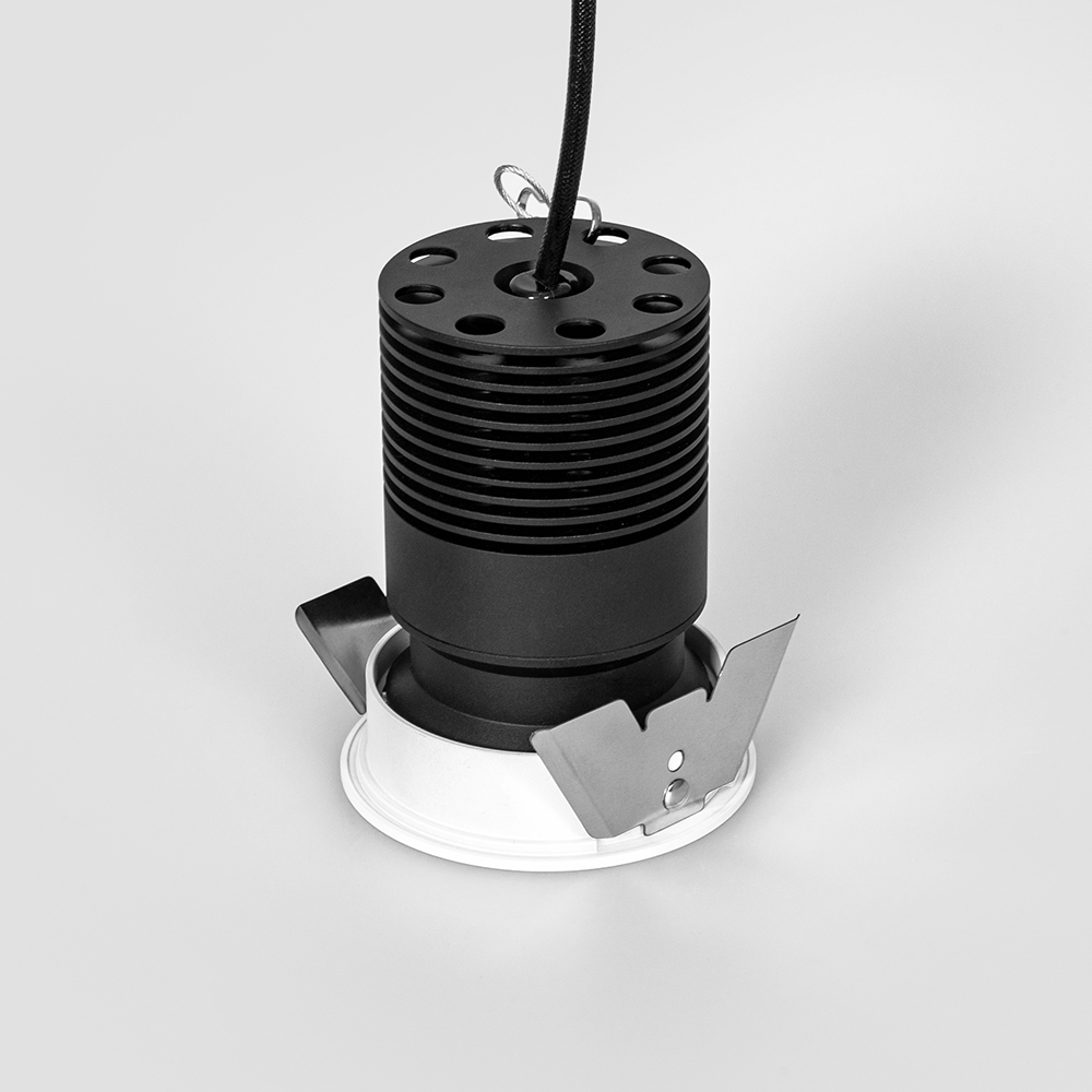 15W Trimless Adjustable Downlight